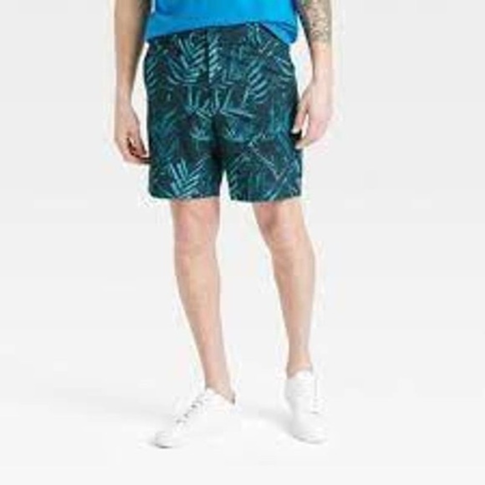 All In Motion 7” Blue with Palm Leaves Hybrid Shorts Men’s Small